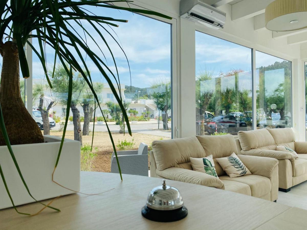 Hotel Corona Beach Peschici Extérieur photo