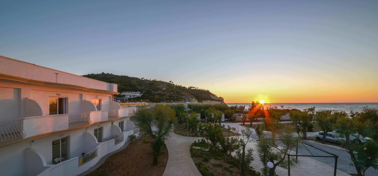 Hotel Corona Beach Peschici Extérieur photo